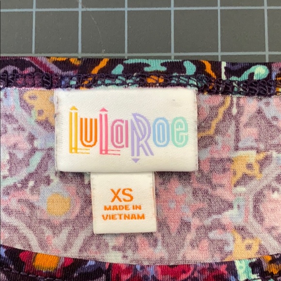 Lularoe Irma size Xs - Picture 5 of 6